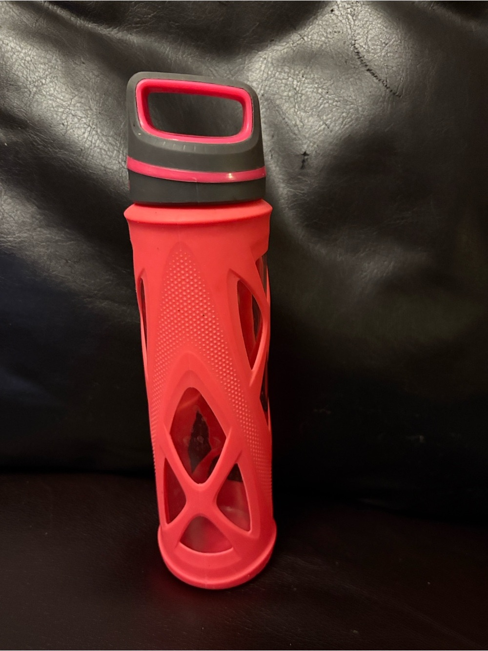 Zulu Red Silicone Protective 20 ounce Glass  Water Bottle  With Sleeve - Brand
